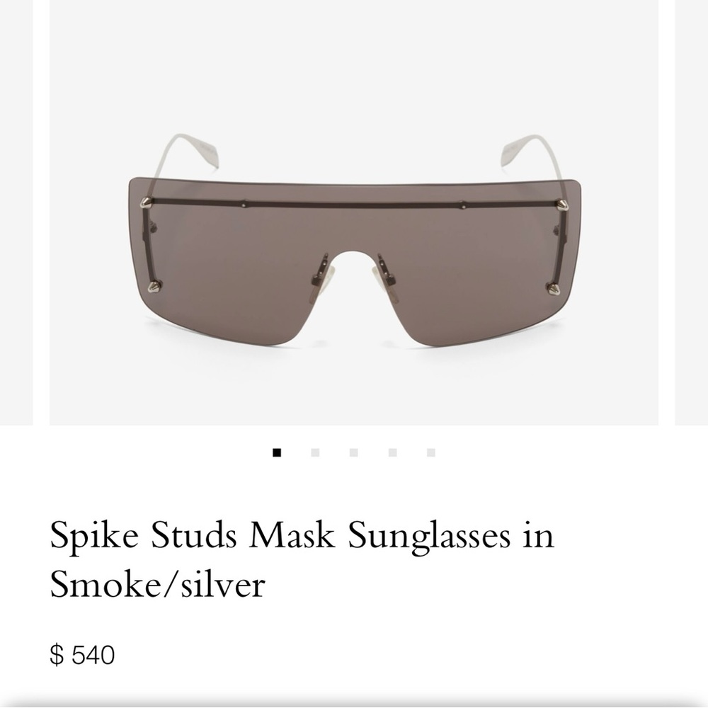 Alexander McQueen Spike Studs Mask Sunglasses in Smoke/silver w box
